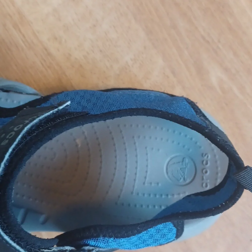 Crocs men's size 12 blue and gray